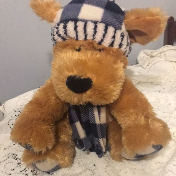 St Jude Gently Treasure Bear - Picture 1 of 11